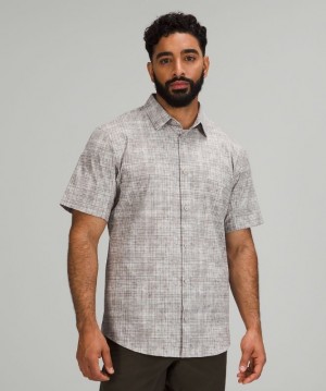 Lululemon Airing Easy Short Sleeve Shirt Erkek Üstler Bej Rengi Renkli | INTM-58790