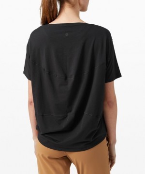 Lululemon Back In Action Short Sleeve Kadın Üstler Siyah | SCBJ-87423
