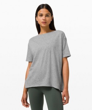 Lululemon Back In Action Short Sleeve Kadın Üstler Gri | FDYB-69038