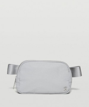 Lululemon Everywhere Belt Bag Accessories Çantası Gümüş | KUYG-94358