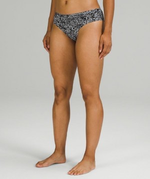 Lululemon InvisiWear Cheeky Bikini Kadın İç Giyim Beyaz Siyah | FJXQ-08643