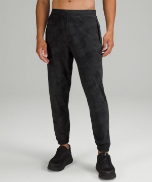 Lululemon Surge Jogger Shorter Length Erkek Pantolon Camo Siyah Renkli | CWGZ-52018