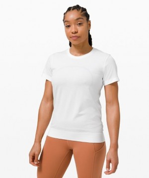 Lululemon Swiftly Breathe Short Sleeve Kadın Üstler Beyaz Beyaz | QCFE-26340